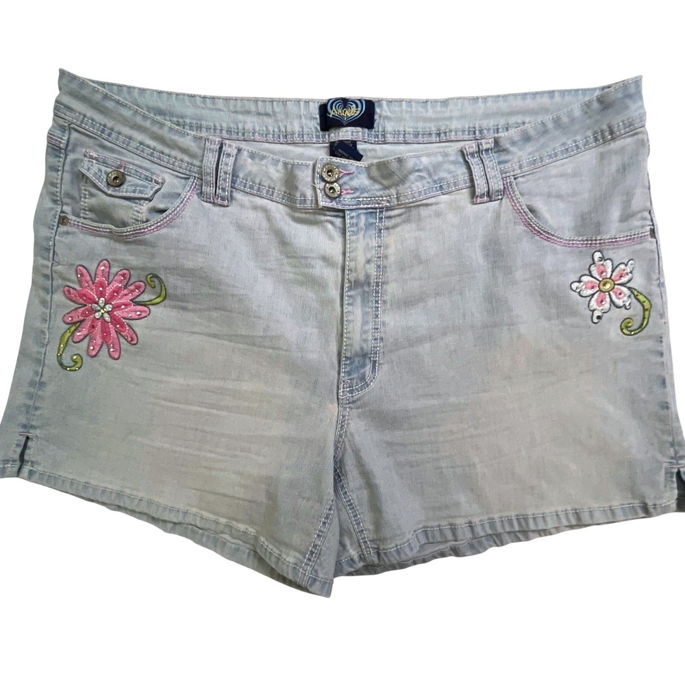 Angels Womens 26W Light Wash Embroidered Floral Sequin Denim Shorts Y2K Boho
